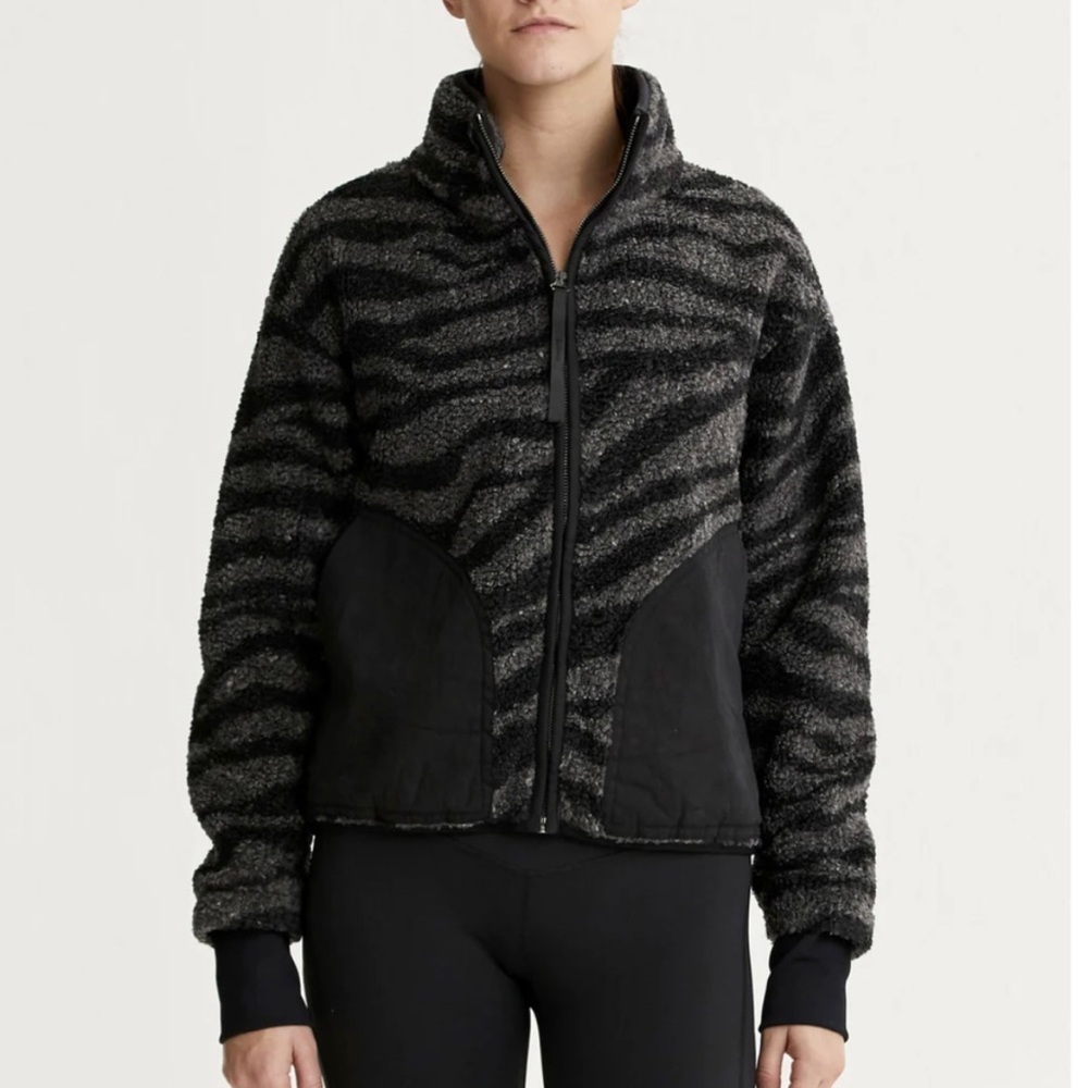 VARLEY Napoli Sherpa Zebra Print Jacket Zip Up